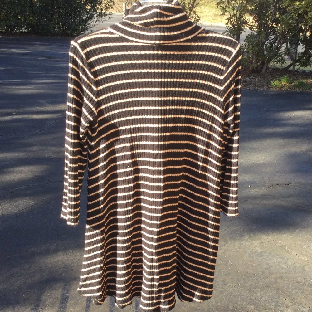 Pink & Black Array Flare End Sweater Tunic - image 2